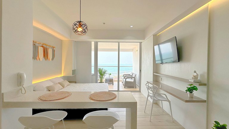 CB821 Moderna Suite Crespo Vista al Mar-BalconPriv