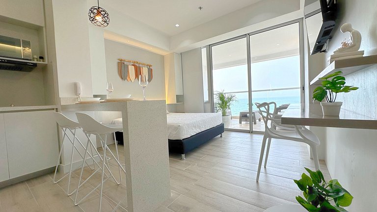 CB821 Moderna Suite Crespo Vista al Mar-BalconPriv